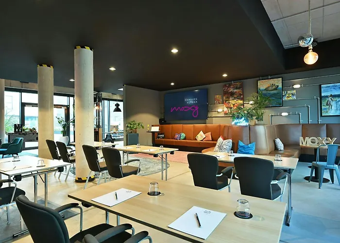 Moxy Altona Hotel