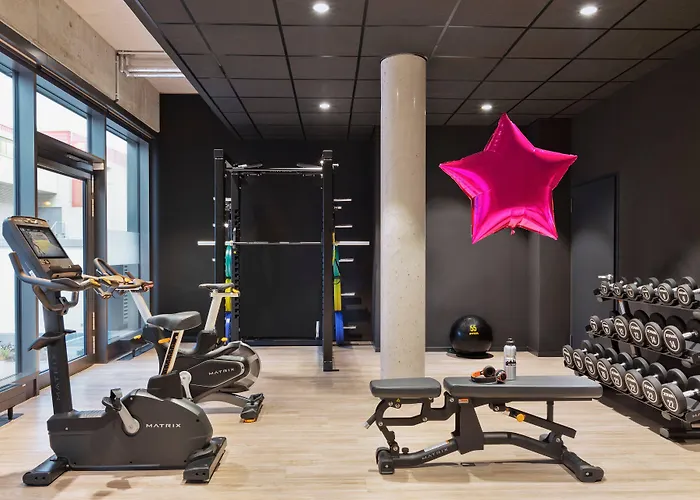 Moxy Altona