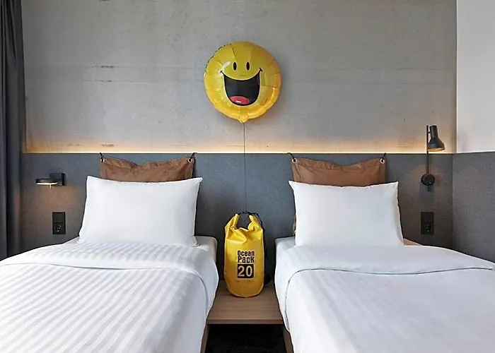 Moxy Altona