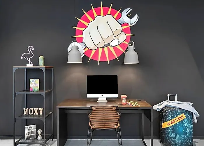 Moxy Altona Hotel