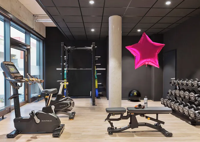 Moxy Altona Hotel